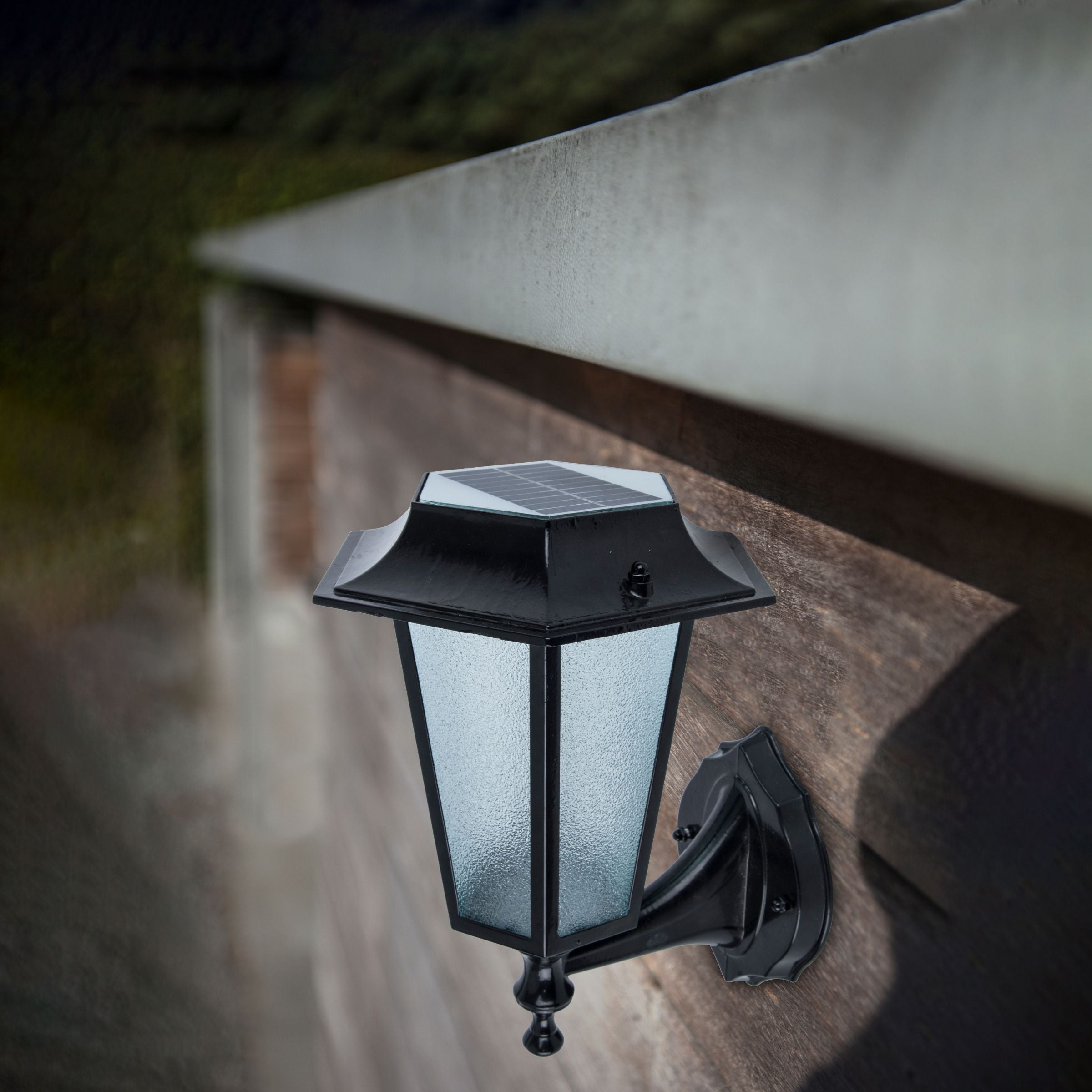 Lutec Mirri Solar LED Lantern Wall Light - Black 6937501012